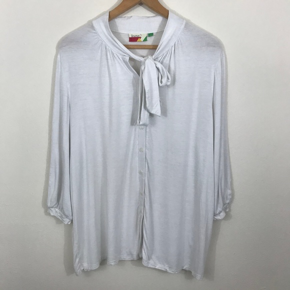 Modcloth Tops - ModCloth Fervour Button Up Tie Neck 3/4 SleeveTop